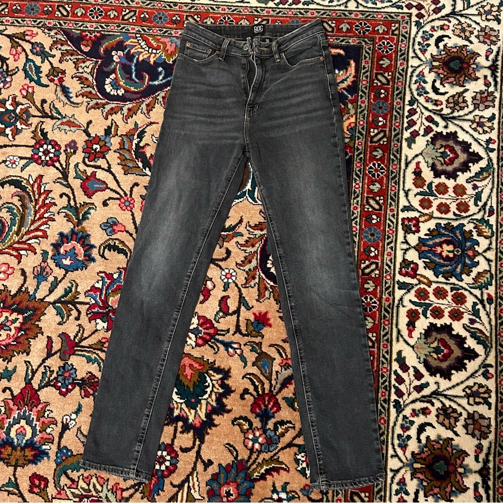 BDG girlfriend high rise straight leg jean long